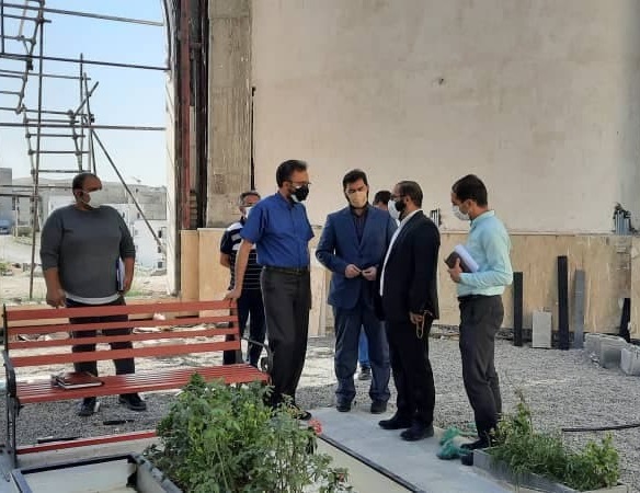 بازدید مفصل عضو هیئت مدیره شرکت عمران و فرمانده سپاه شهرستان از پروژه‌های خدماتی و فرهنگی پردیس