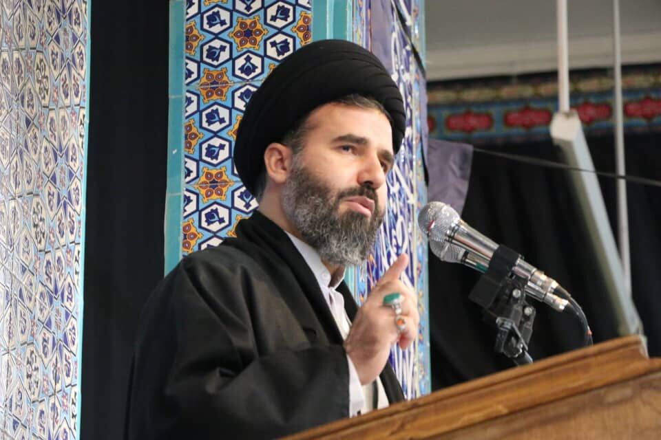 گلایه امام جمعه شهرستان پردیس از عدم حضور برخی از نمایندگان مجلس در شهرستان