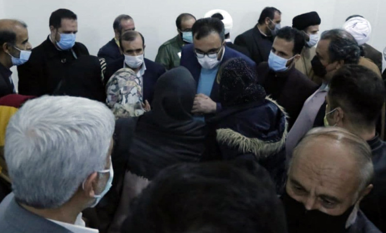 برگزاری ملاقات مردمی همزمان با افتتاح مسجد امام جواد(ع) در فاز 9 قدیم