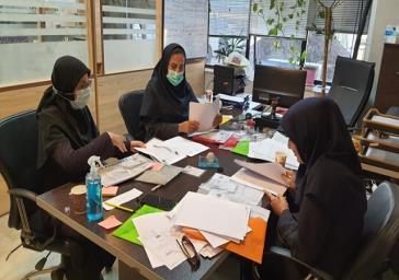 تحویل کارت شناسایی بازرسان انتخابات شهرستان پردیس