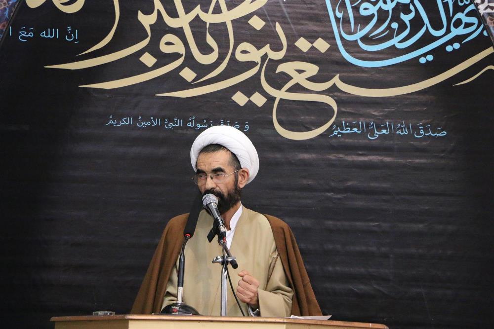 امام جمعه پردیس:اقتصاد مقاومتی راه حل مشکل معیشتی مردم است
